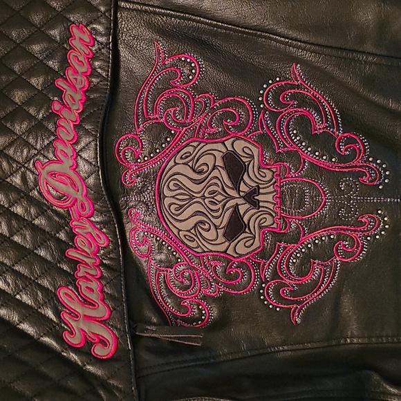 Harley Davidson Black Quilted Leather Jacket with Red Accents 2 Piece - Picture 4 of 12